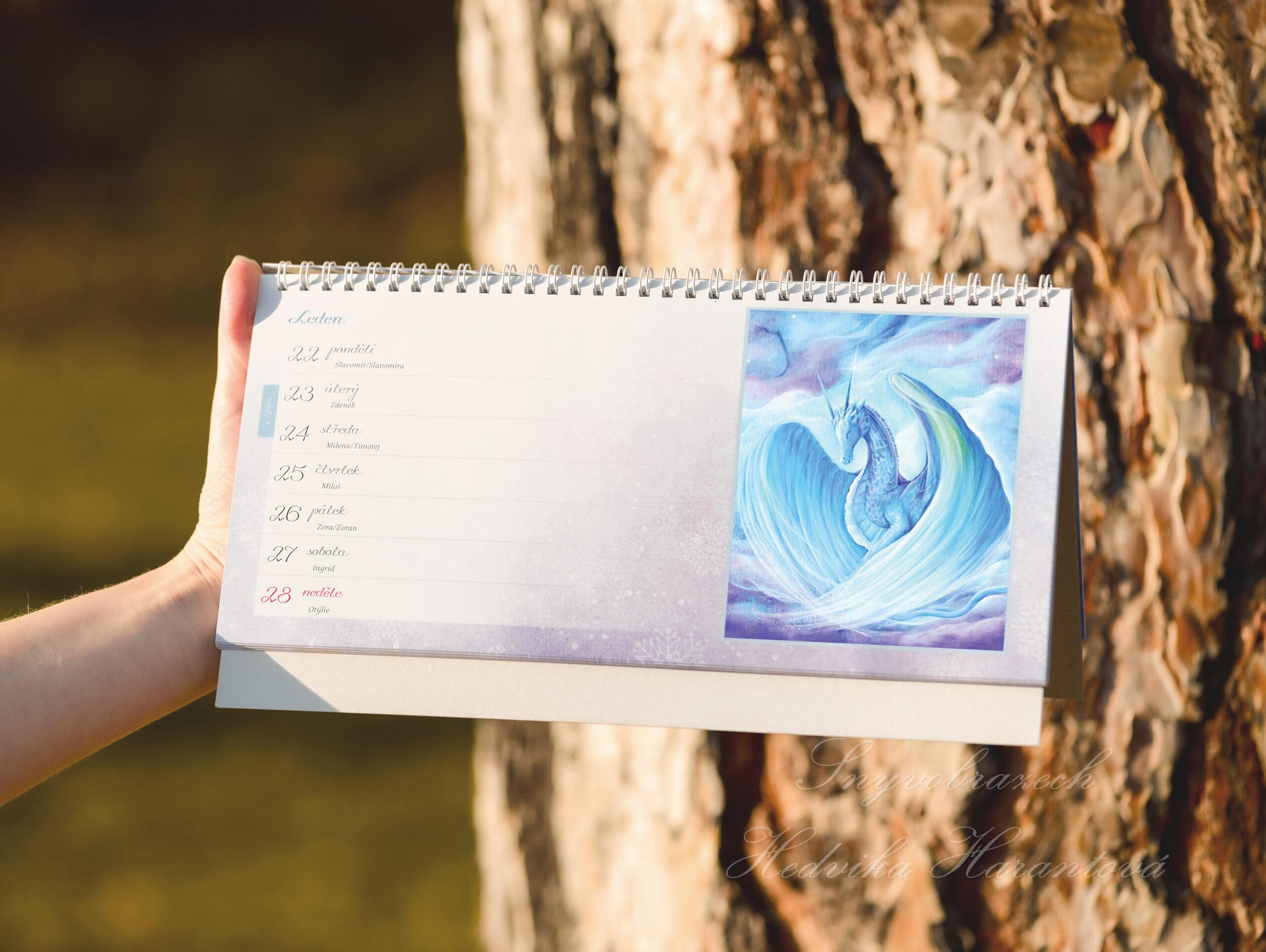 Snový stolní kalendář 2025 - Obrázek 2