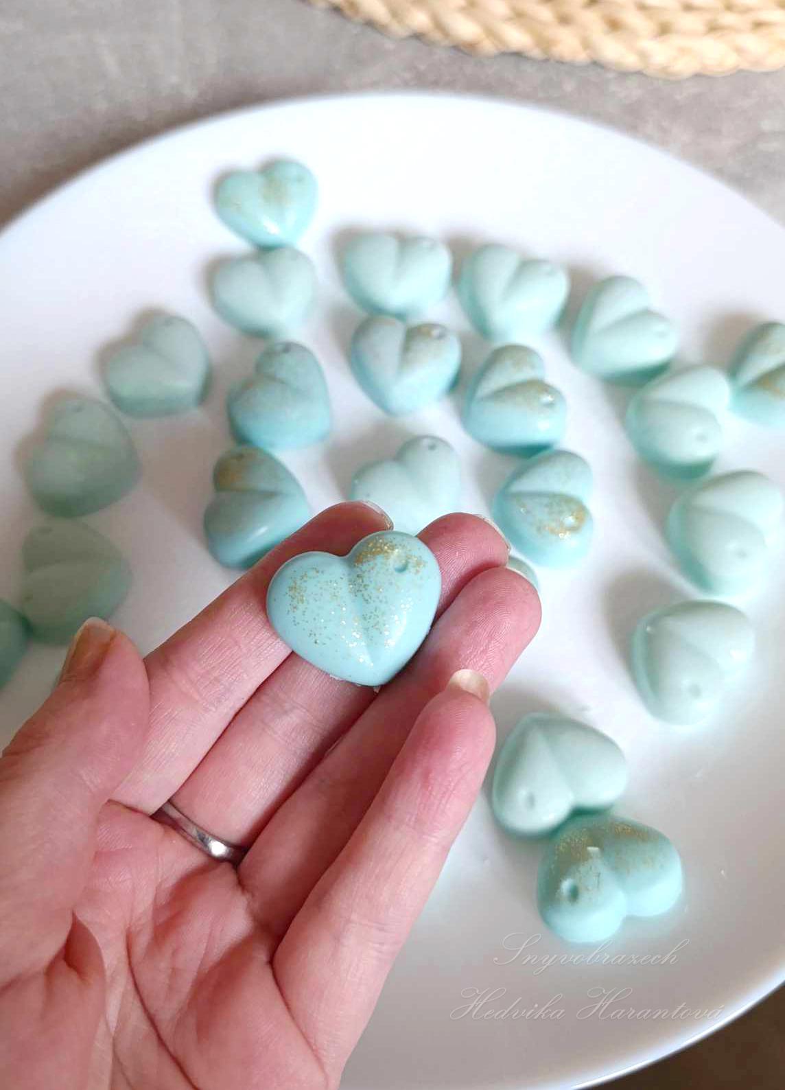 Kouzelné srdíčko s minerálem - Vanilka